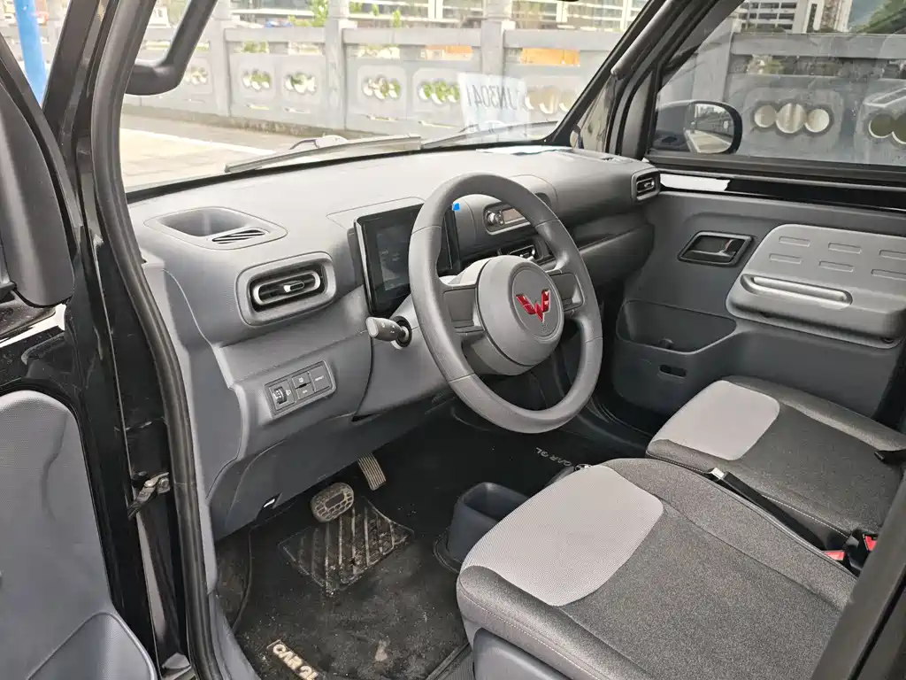 Wuling Sunshine EV 2025 305km