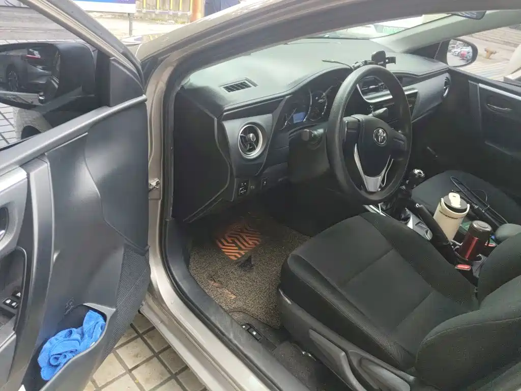 Toyota Corolla — миниатюра 13