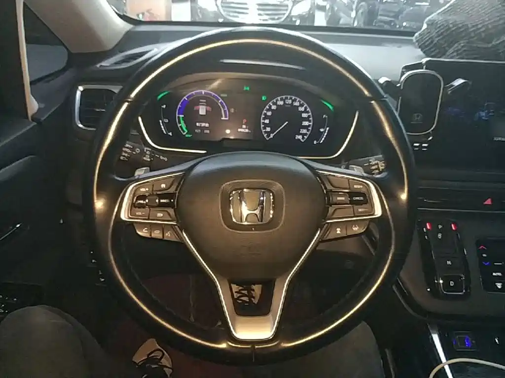 Honda Elysion — миниатюра 11