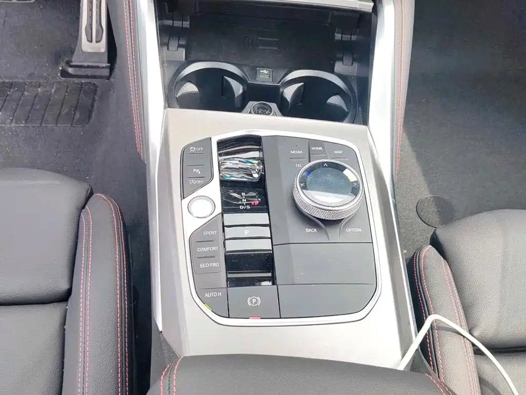 BMW M240i — миниатюра 10