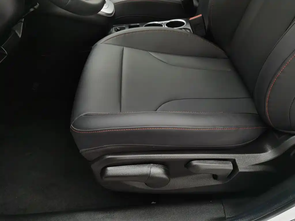 Haval M6 — миниатюра 20