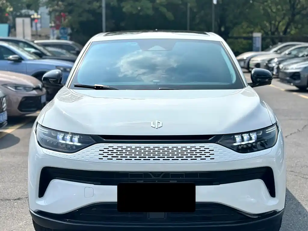 Leapmotor Leapmotor C11 — миниатюра 8