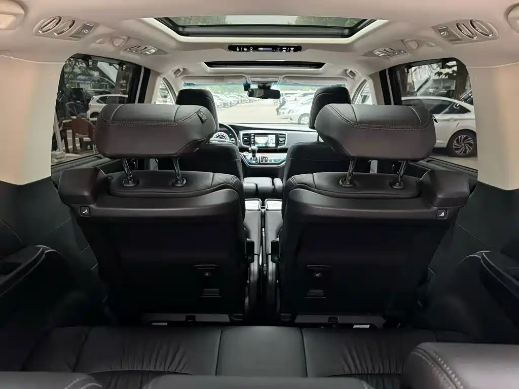 Honda Odyssey — миниатюра 7