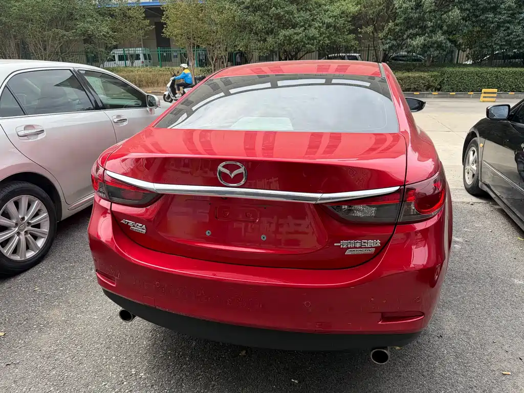 Mazda Atenza — миниатюра 8