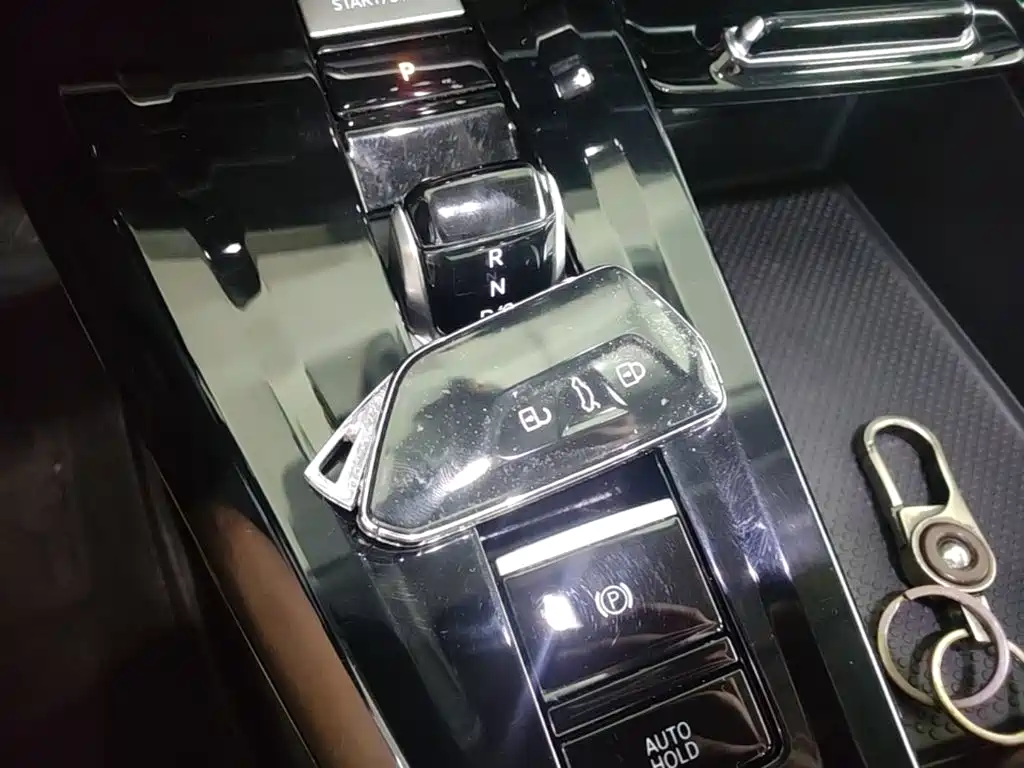 Volkswagen Talagon — миниатюра 9