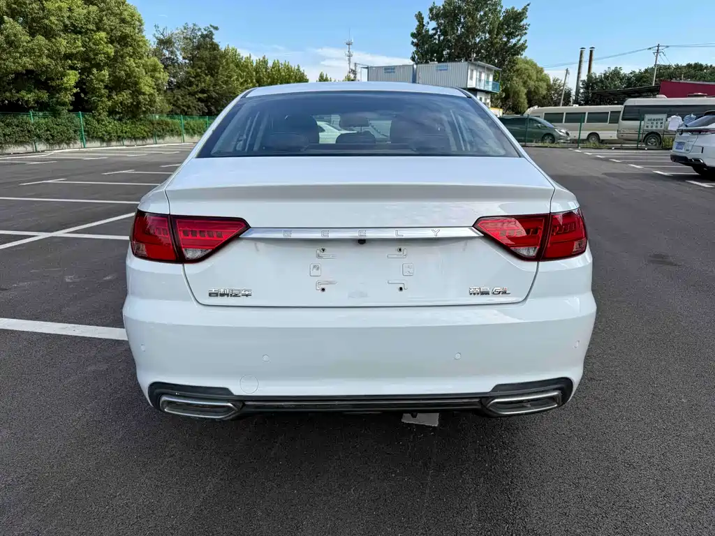 Geely Emgrand GL — миниатюра 5