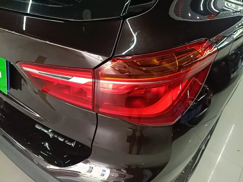 BMW X1 — миниатюра 8