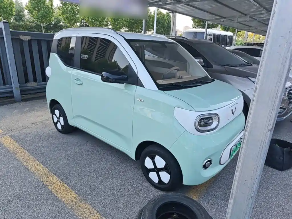 Wuling MINIEV — миниатюра 4