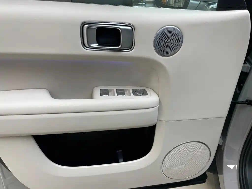 Li Auto Li L6 — миниатюра 7