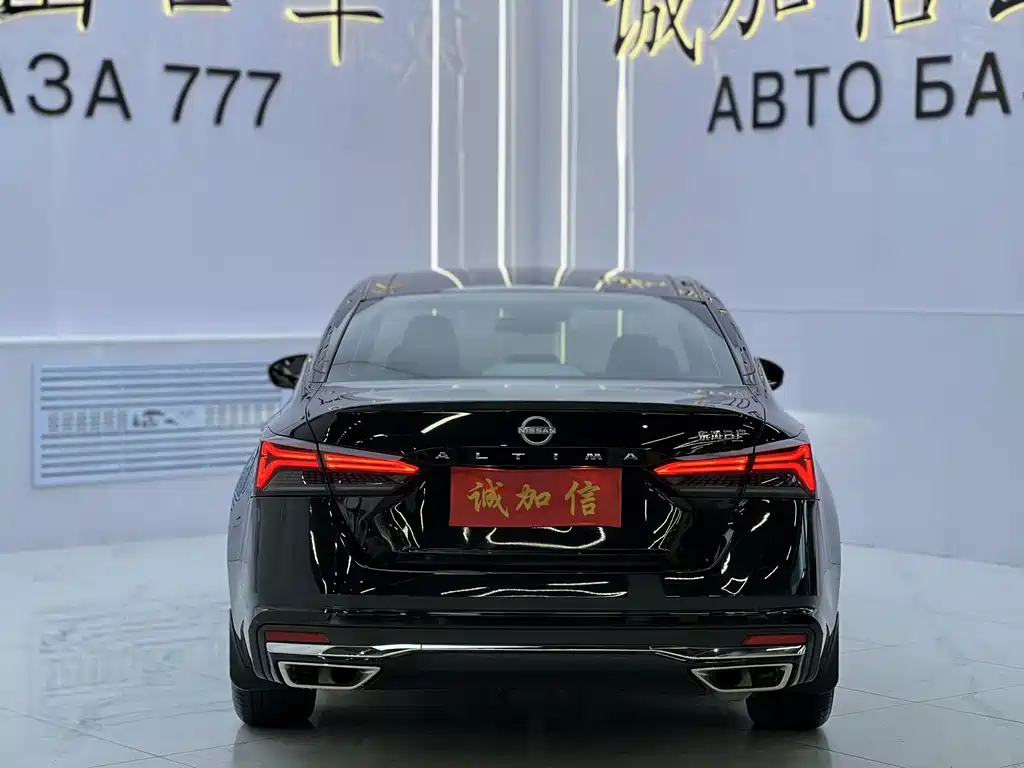 Nissan Teana — миниатюра 5
