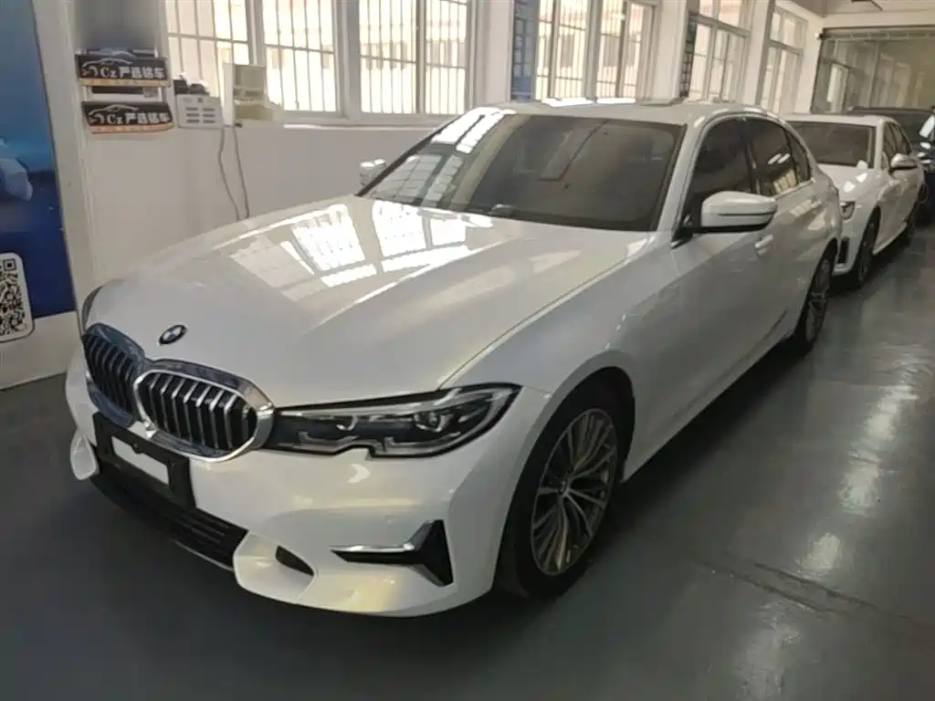 BMW 3 Series 2020
