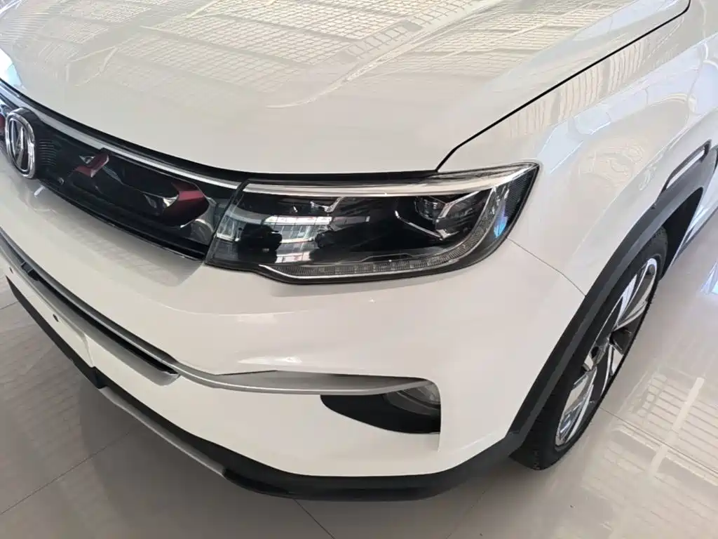 Changan CS35PLUS — миниатюра 24