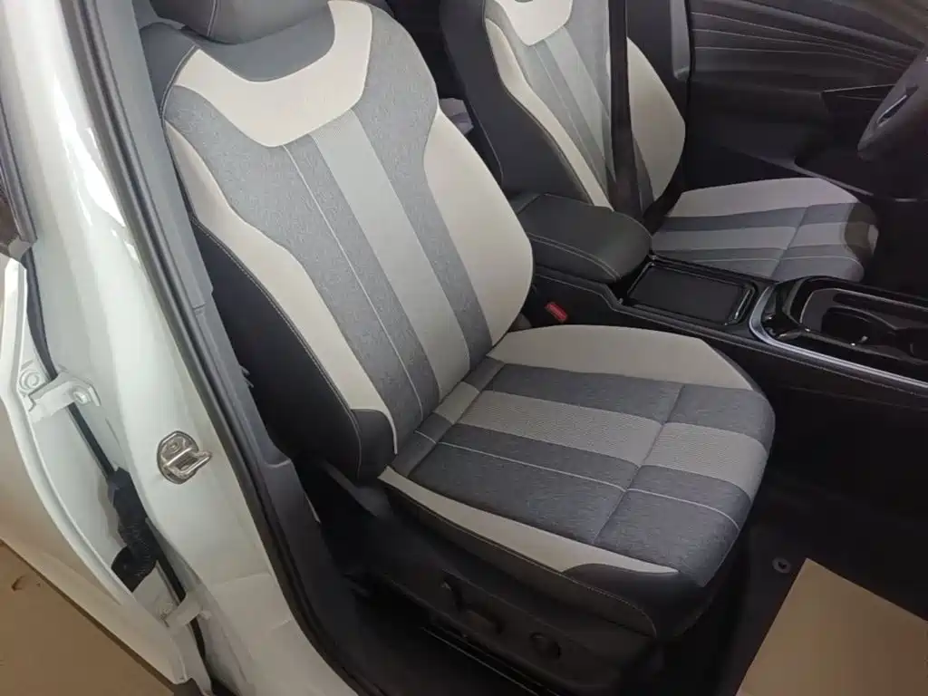 Volkswagen ID.4 Crozz — миниатюра 20
