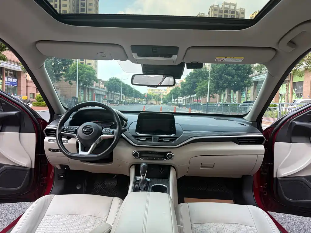 Nissan Teana — миниатюра 7