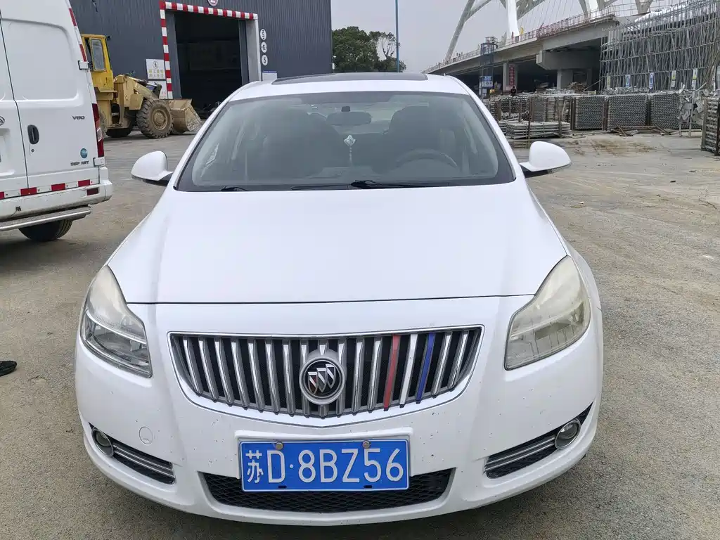 Buick Regal 2012