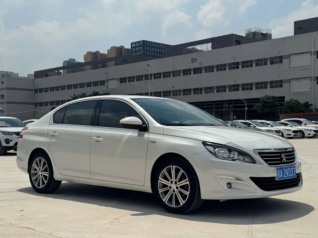Peugeot 408 — миниатюра 4