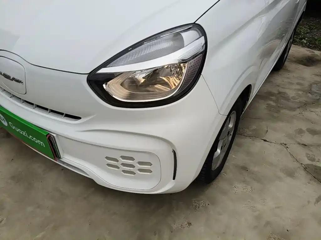 Roewe Clever — миниатюра 24