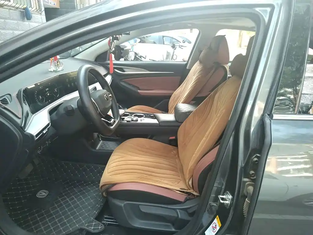 Changan Eado — миниатюра 8