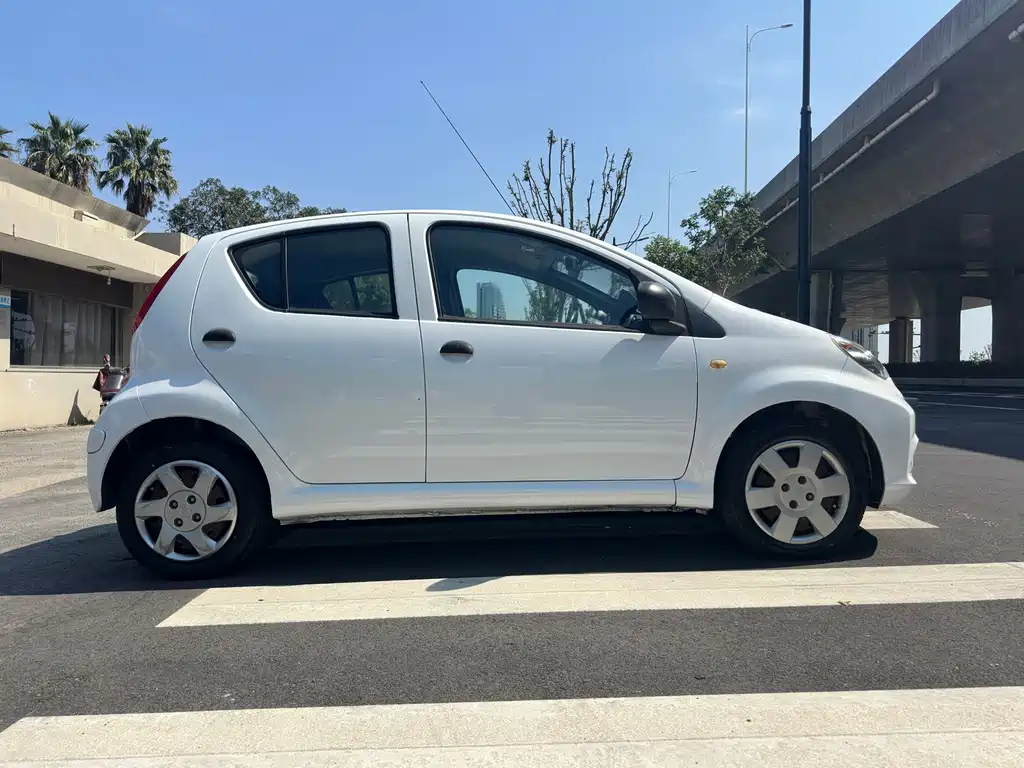 BYD F0 — миниатюра 4