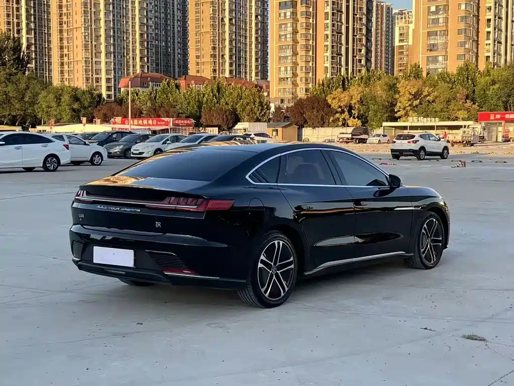 BYD Han — миниатюра 4
