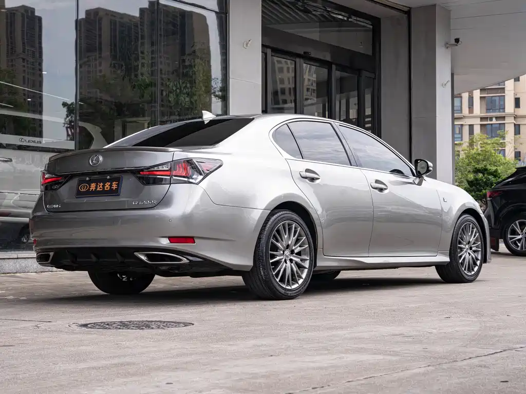 Lexus GS — миниатюра 3