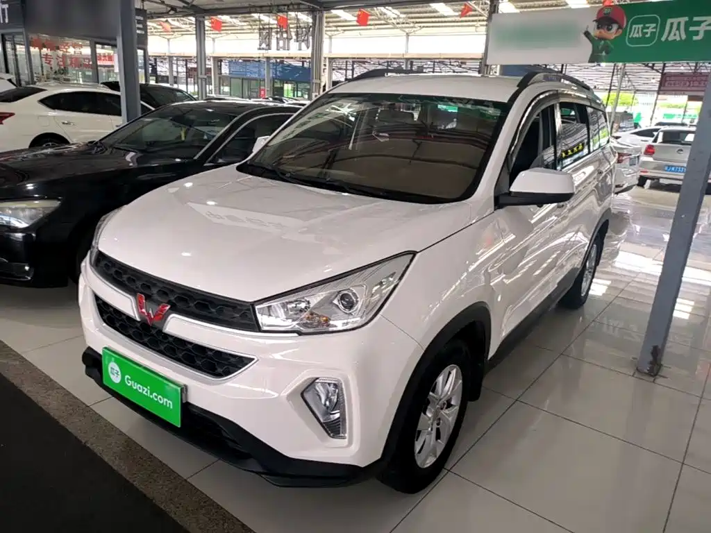 Wuling Hongguang S3 — миниатюра 2