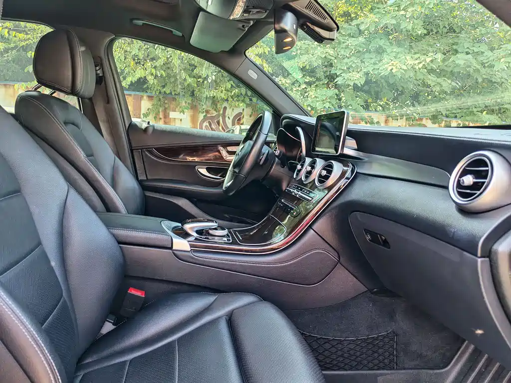 Mercedes-Benz GLC — миниатюра 13