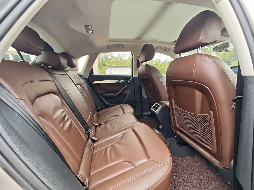 Audi Q3 — миниатюра 11