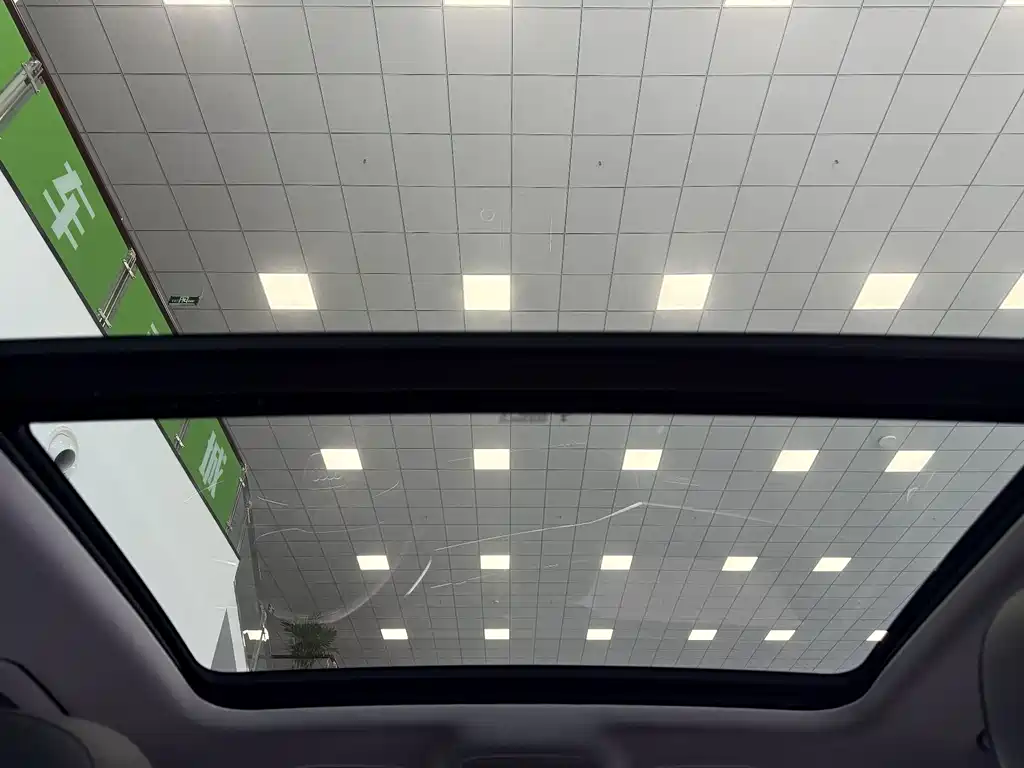 Audi Q3 — миниатюра 20