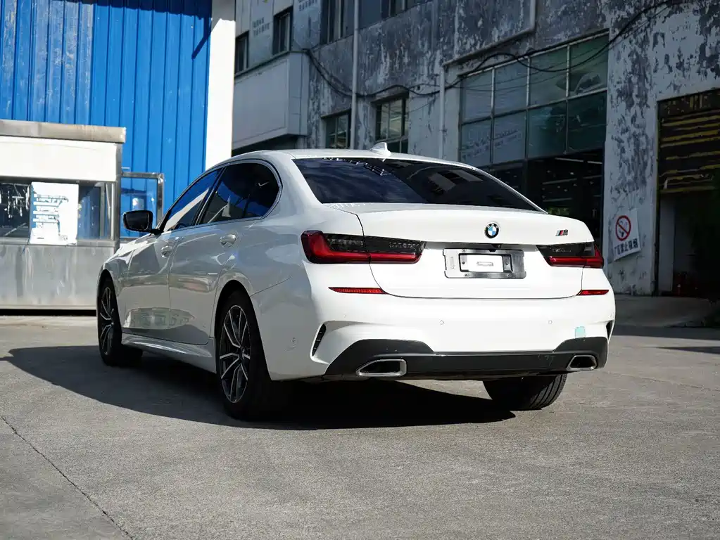 BMW 3 Series — миниатюра 19