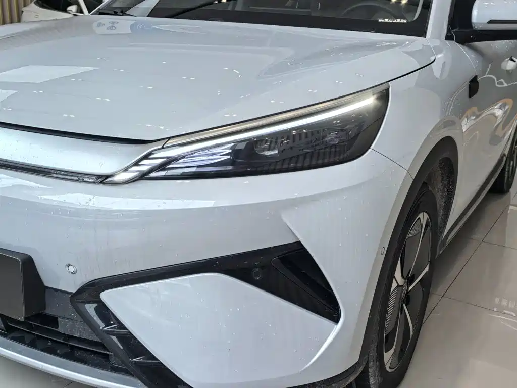 BYD Yuan Plus — миниатюра 7