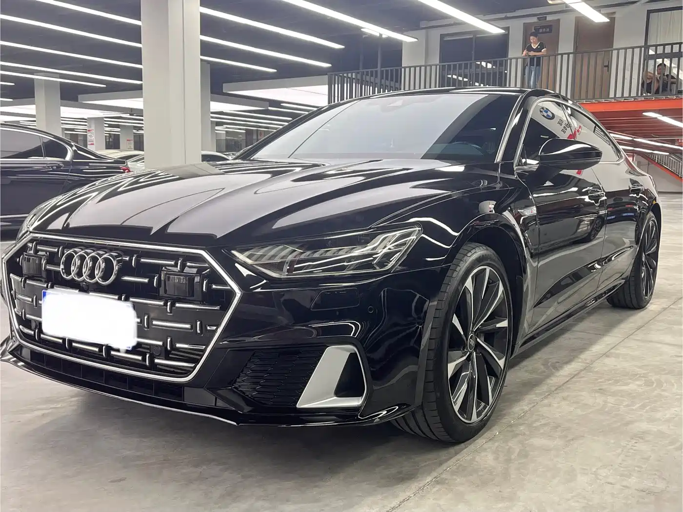 奥迪A7L 2022款 45 TFSI S-line 筑梦未来版 2022