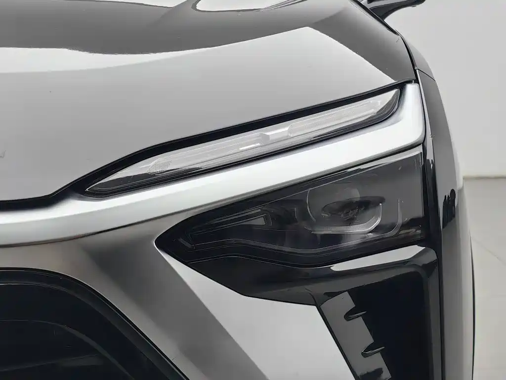 NIO ES8 — миниатюра 7