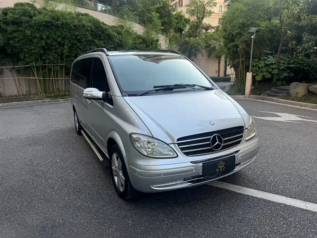 Mercedes-Benz Viano 2011 2.5L Luxury