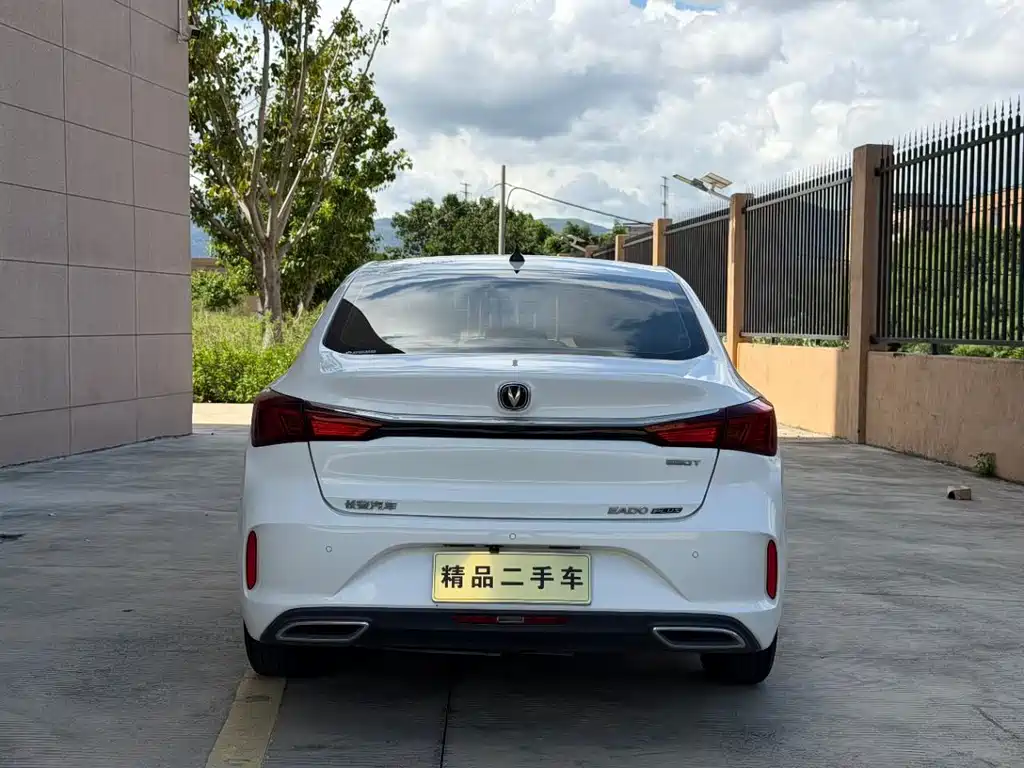 Changan Eado — миниатюра 8