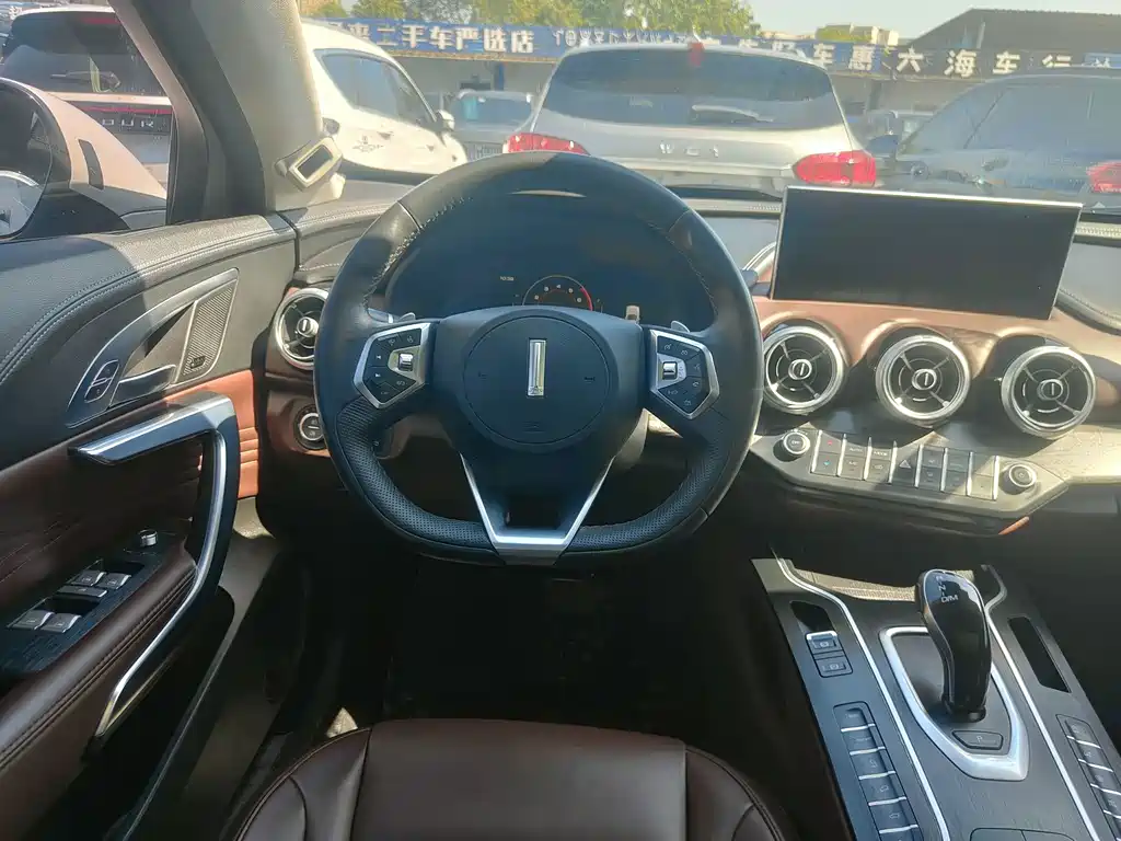 Wey Wey VV7 — миниатюра 9