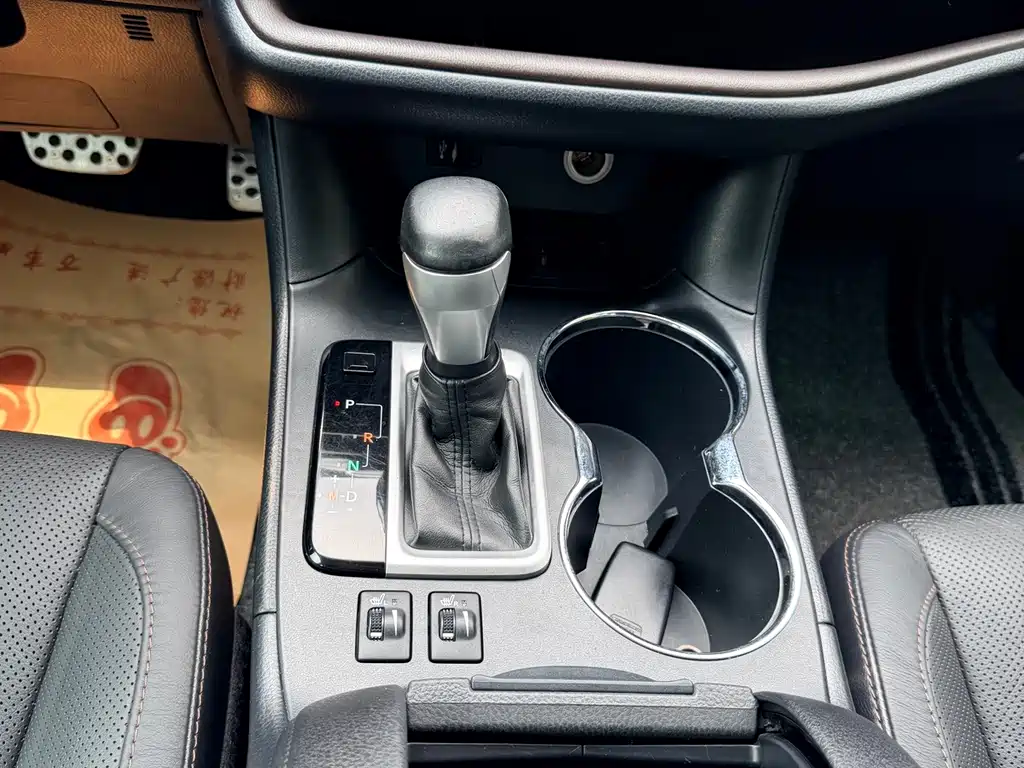 Toyota Highlander — миниатюра 5