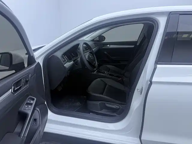 Volkswagen Lamando — миниатюра 8
