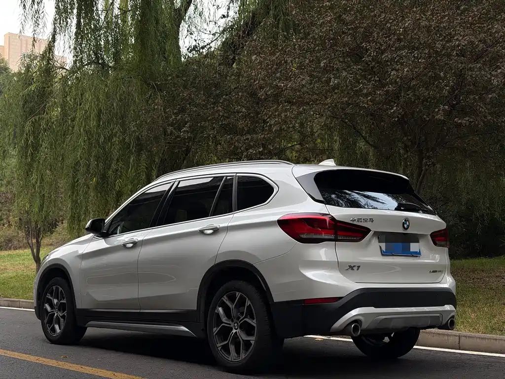 BMW X1 — миниатюра 6