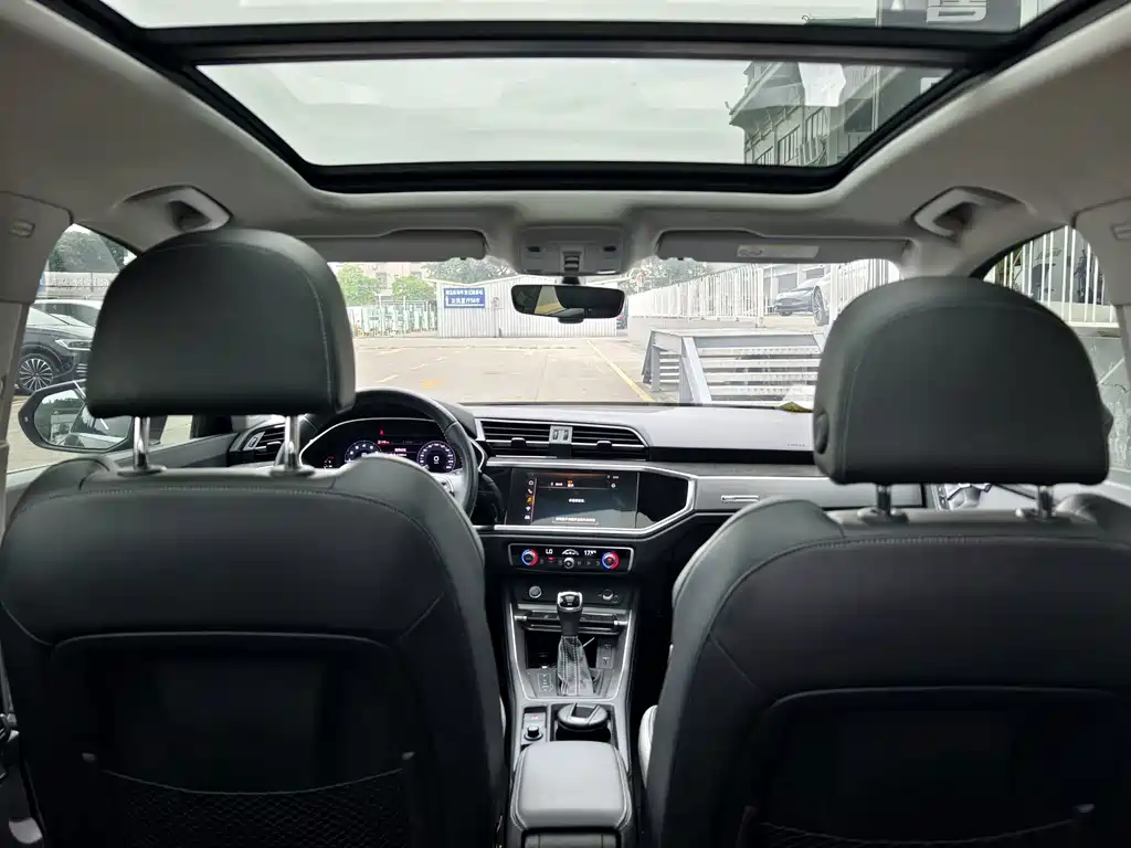 Audi Q3 — миниатюра 14