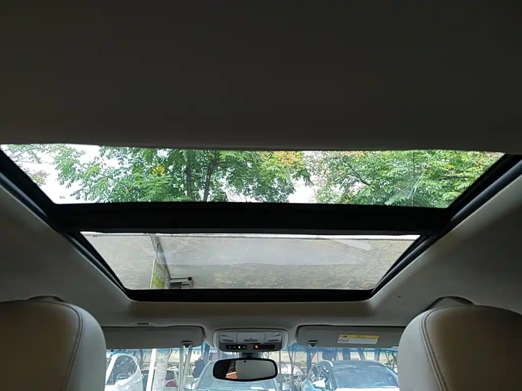 Cadillac XTS — миниатюра 18