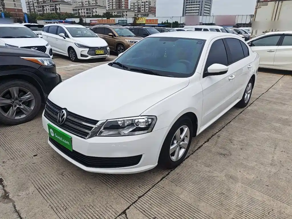 Volkswagen Lavida — миниатюра 2