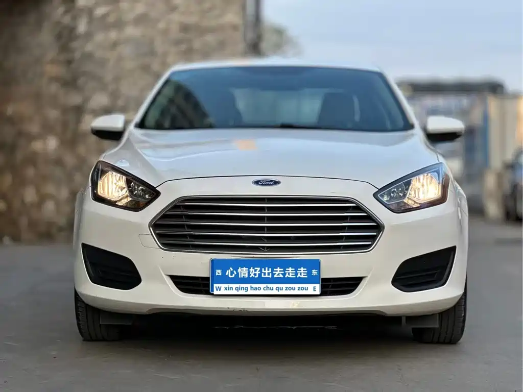 Ford Escort — миниатюра 3