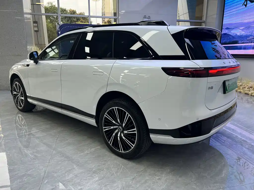 XPeng G9 — миниатюра 7