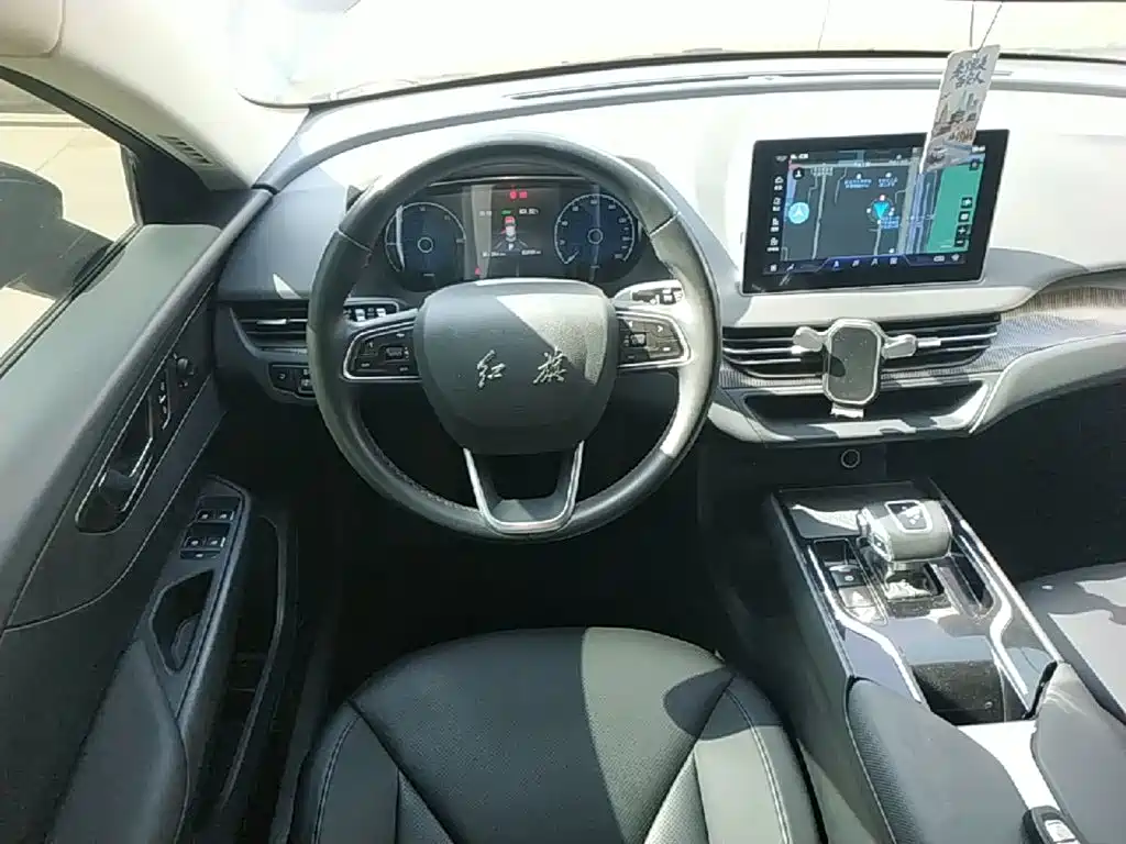 Hongqi Hongqi E-QM5 — миниатюра 7