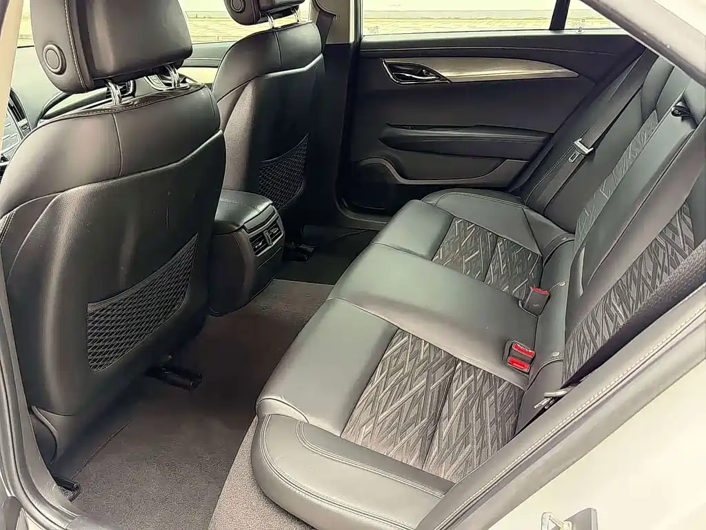 Cadillac ATS-L — миниатюра 10