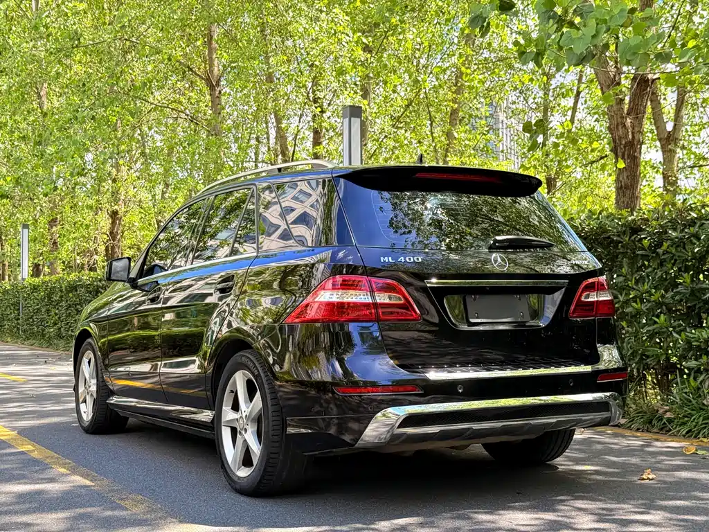Mercedes-Benz M-Class — миниатюра 3