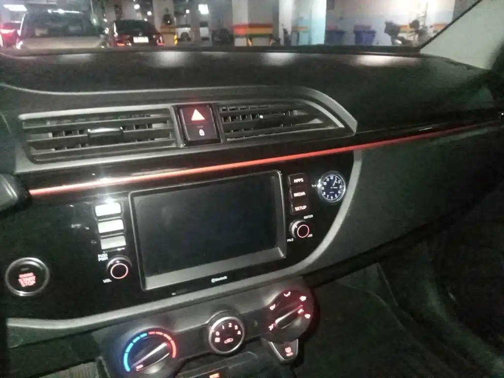 Kia KX Cross — миниатюра 9