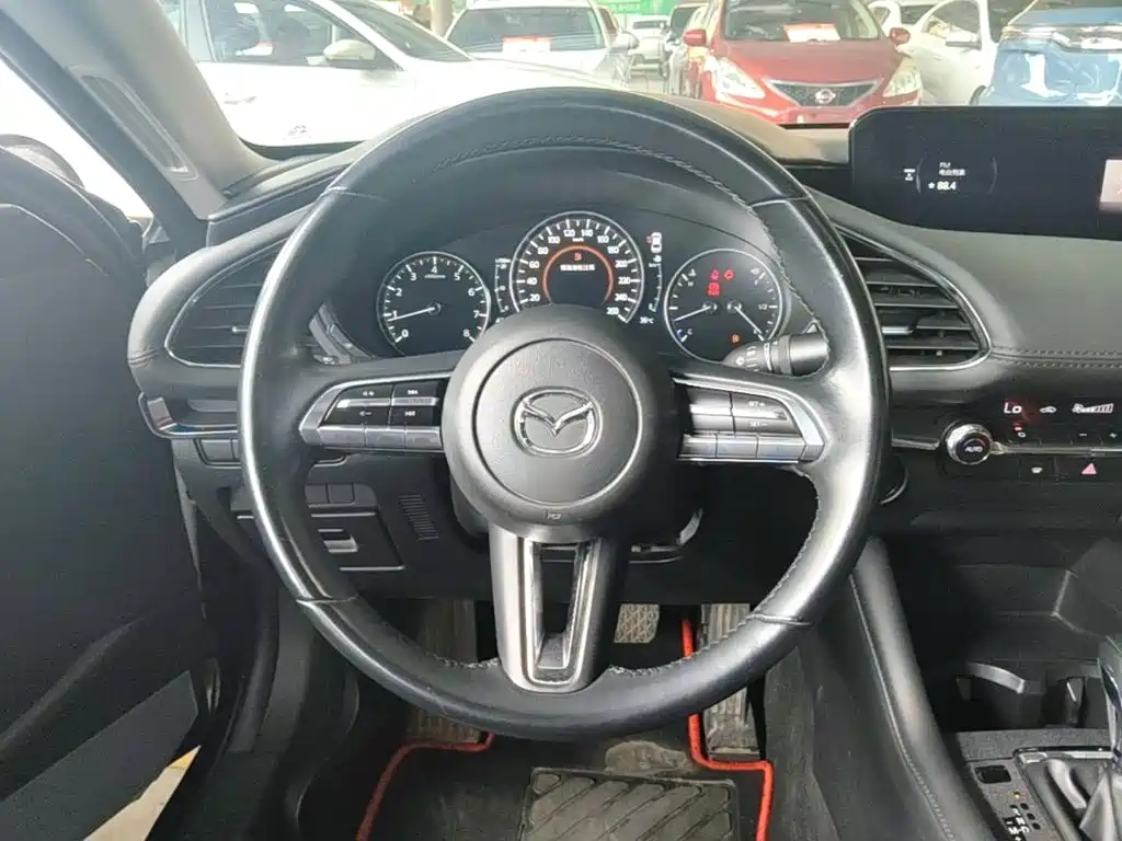Mazda 3 Axela — миниатюра 11