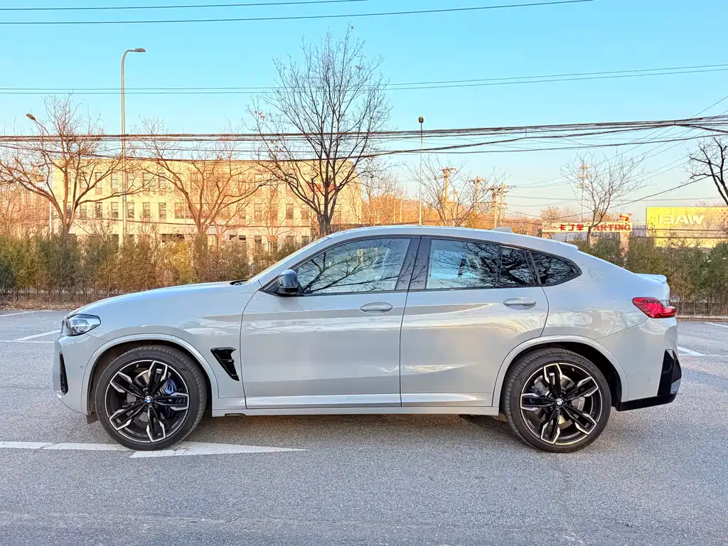 BMW X4 M40i 2022 M40i